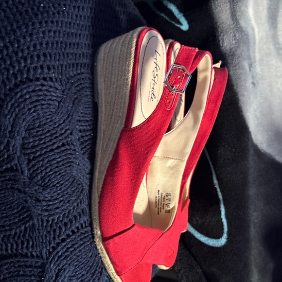 LifeStride Socialite Women's Red Espadrille small wedge Slingbacks size 11 - Picture 3 of 5